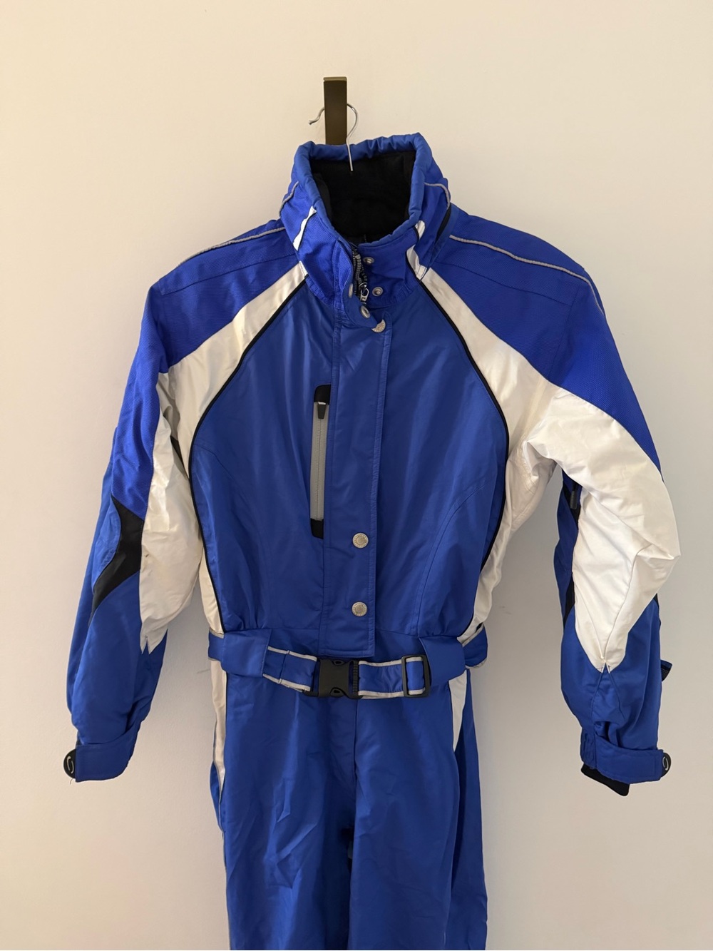 80’s Vintage Obermeyer Royal Blue and White Women’s Ski Suit